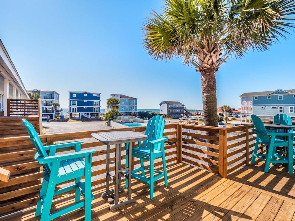 The Beach House At Oak Island By Carolina Resorts Экстерьер фото