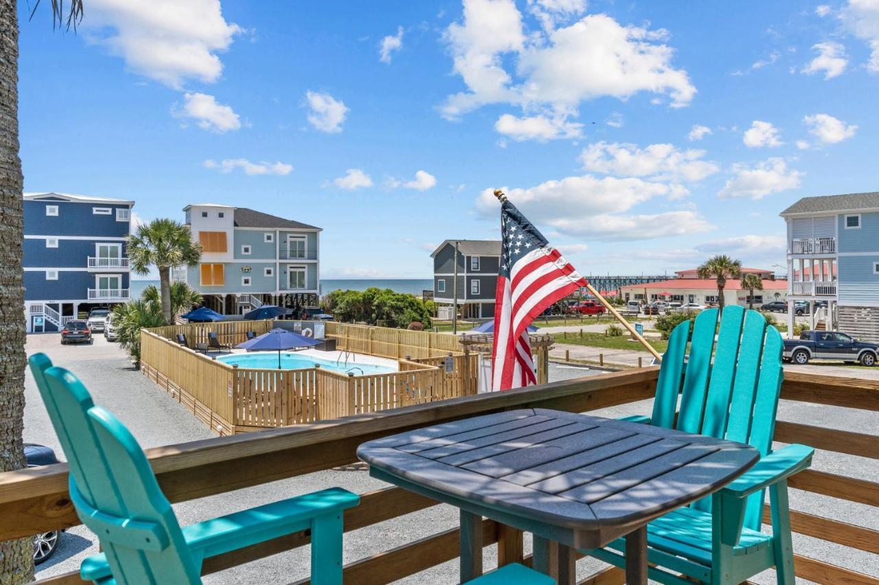 The Beach House At Oak Island By Carolina Resorts Экстерьер фото