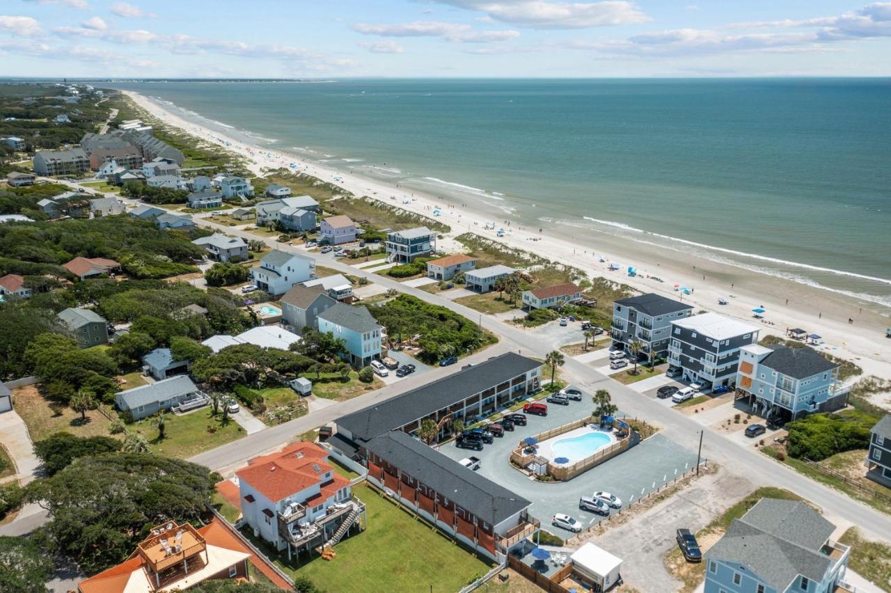 The Beach House At Oak Island By Carolina Resorts Экстерьер фото