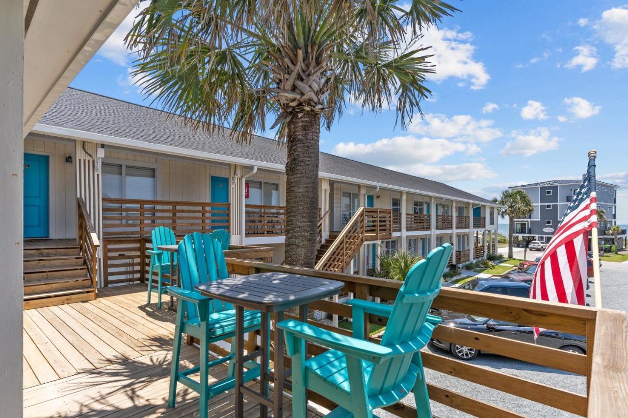 The Beach House At Oak Island By Carolina Resorts Экстерьер фото