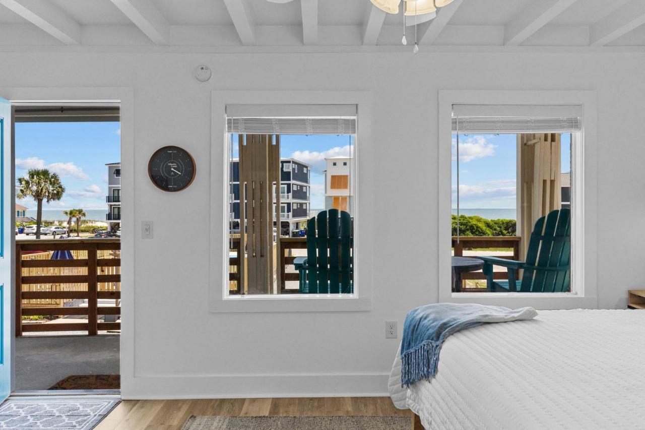 The Beach House At Oak Island By Carolina Resorts Экстерьер фото